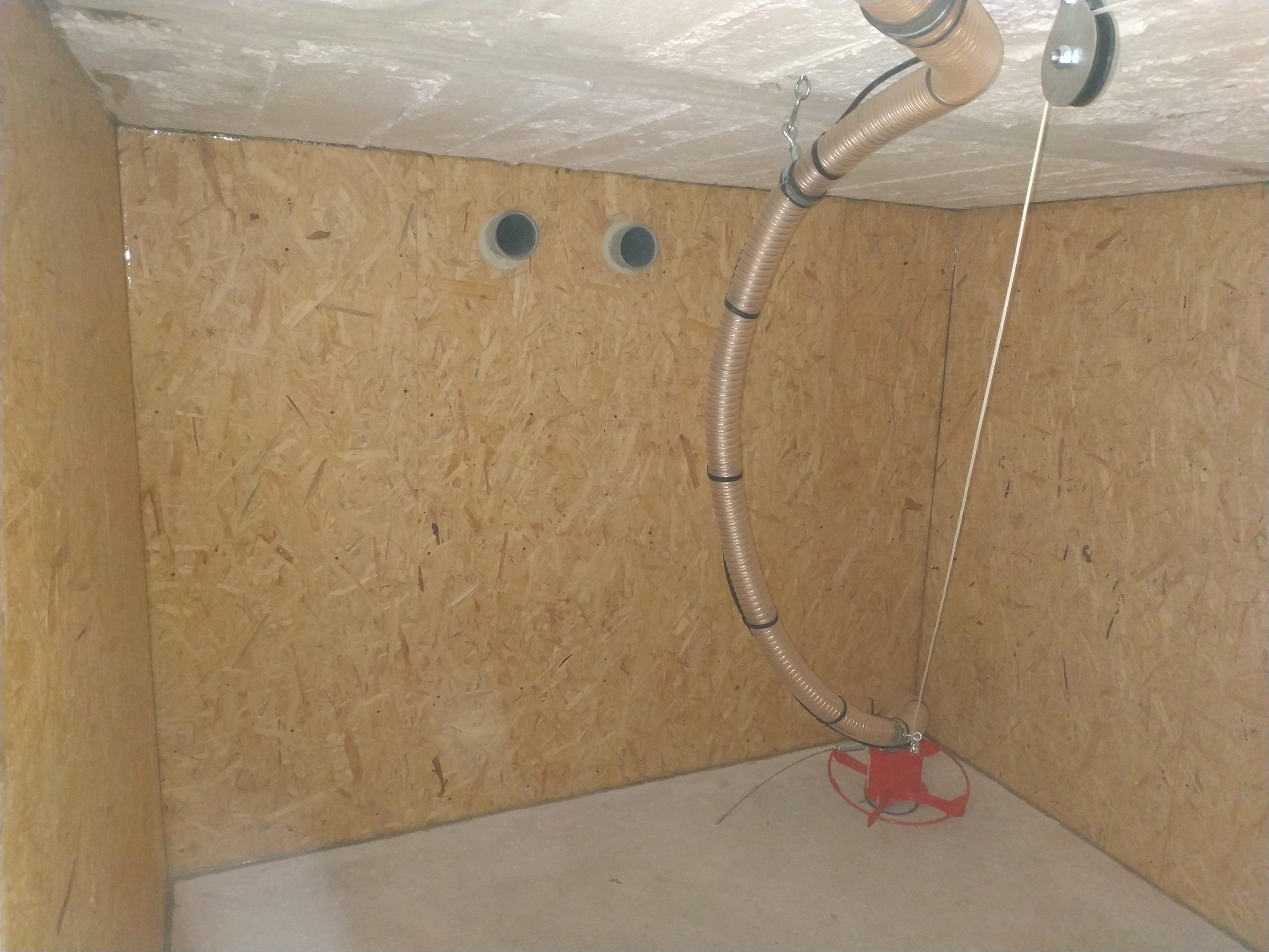 Pellet Ablage im Bau